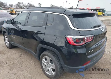 2022 Jeep Compass Latitude z USA, uszkodzony, nr VIN 3C4NJDBB4NT230062